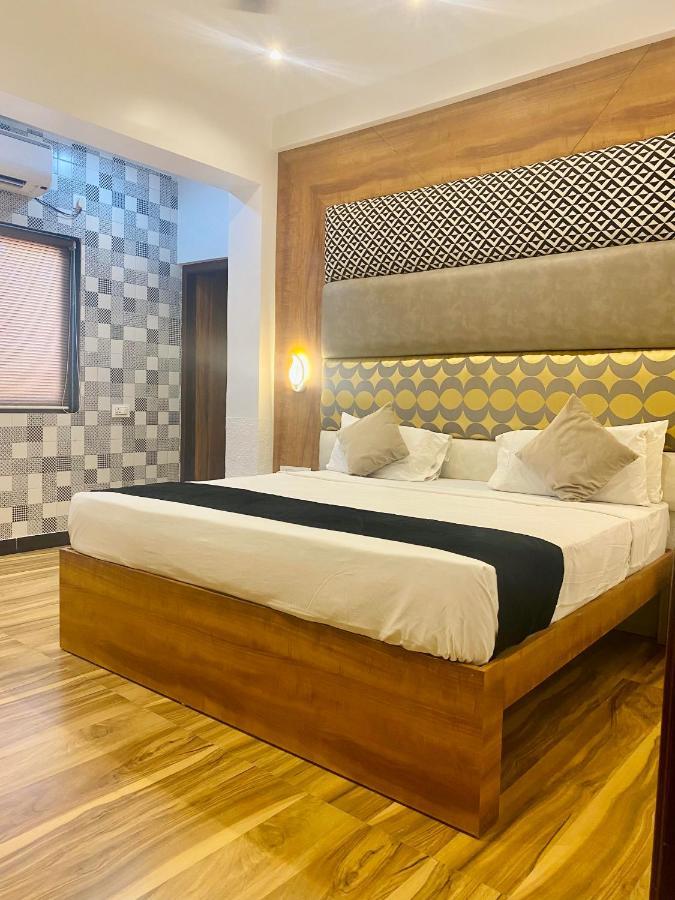 Itsy Hotels Banana Boutique Bénarès Extérieur photo