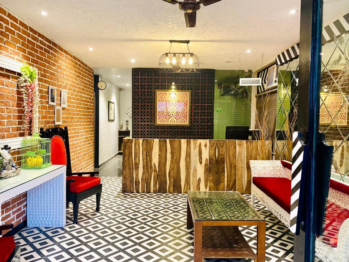 Itsy Hotels Banana Boutique Bénarès Extérieur photo