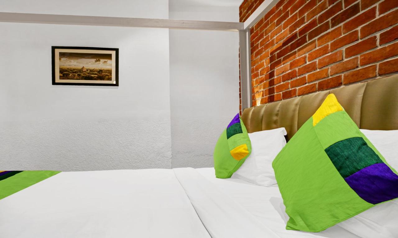 Itsy Hotels Banana Boutique Bénarès Extérieur photo