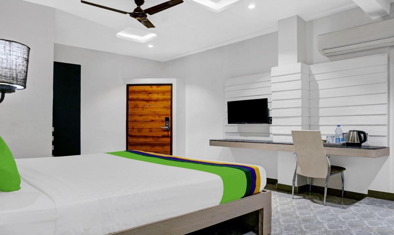 Itsy Hotels Banana Boutique Bénarès Extérieur photo